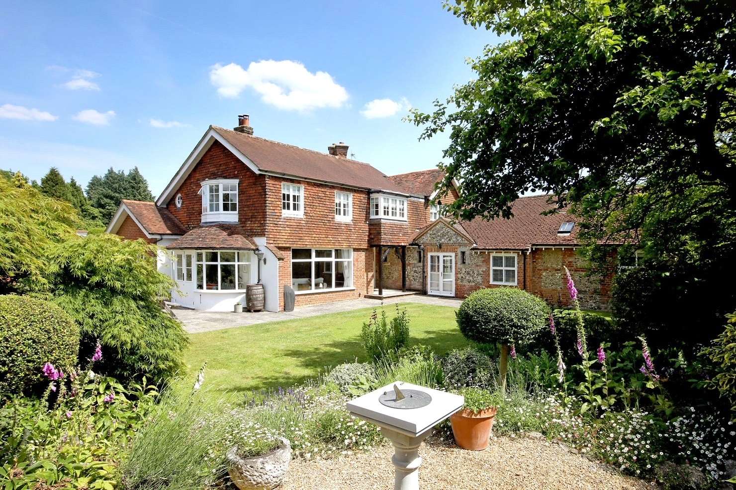 Chalfont Road, Seer Green, Beaconsfield, Buckinghamshire, HP9 2QP