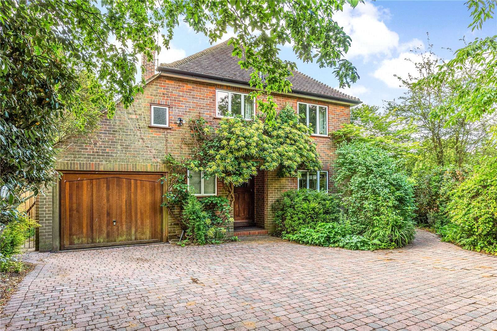 Forty Green Road, Knotty Green, Beaconsfield, Buckinghamshire, HP9 1XL