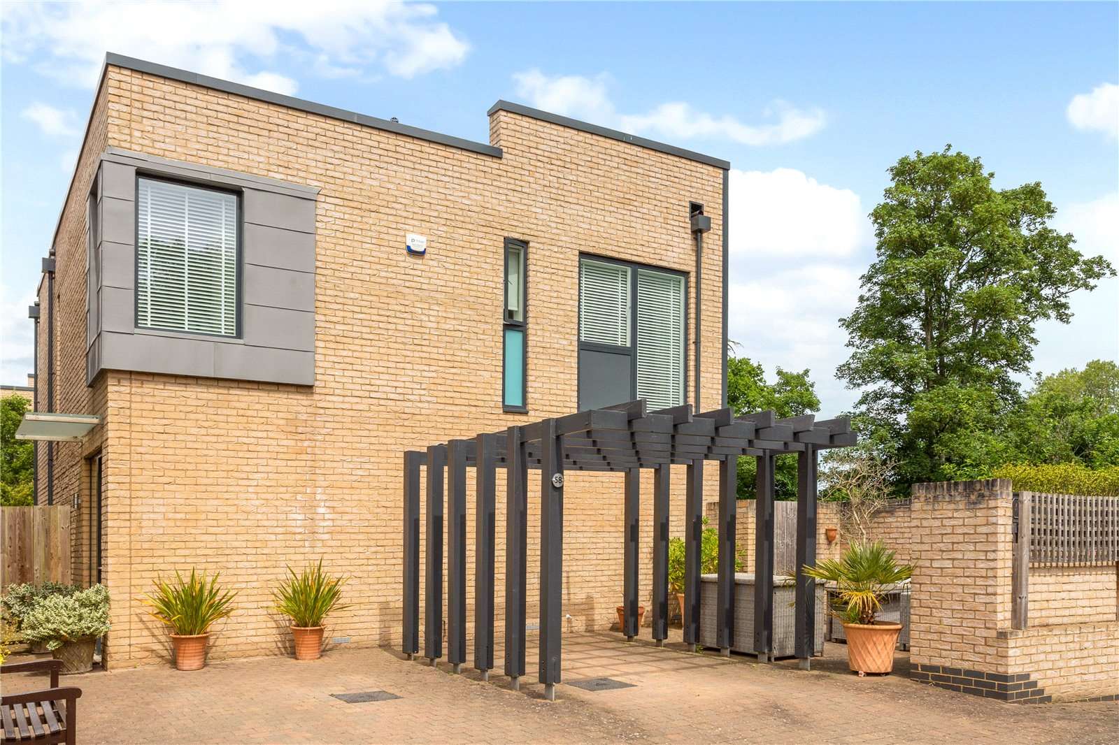 Savills Cliveden Gages, Taplow, Maidenhead, Berkshire, SL6 0GA Eigentum zum Kaufen