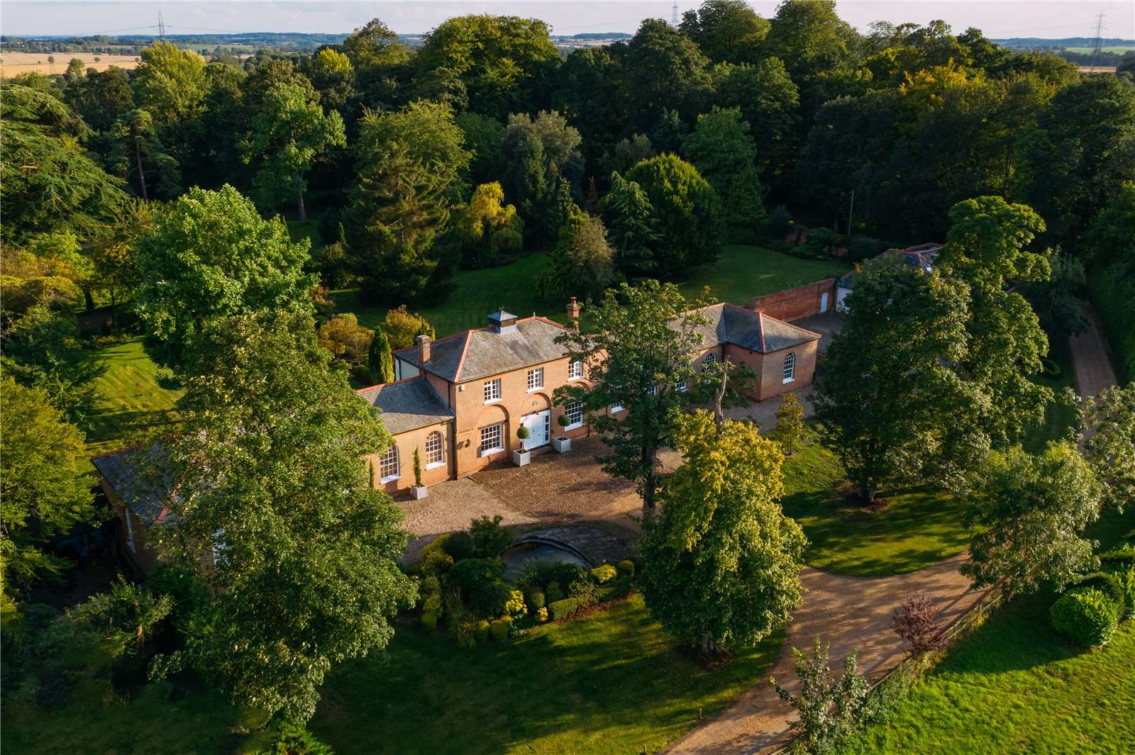 Savills Wyddial, Buntingford, Hertfordshire, SG9 0EL Properties for