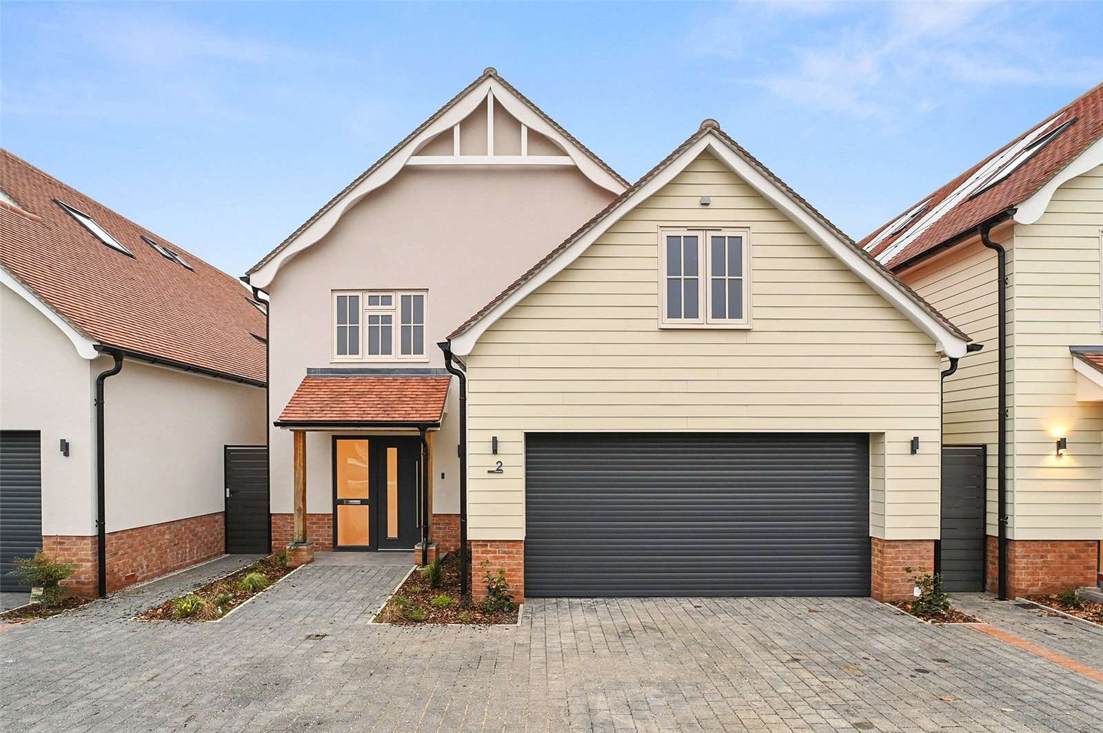 Savills Station Road, Elsenham, Stortford, CM22 6LA Ngôi