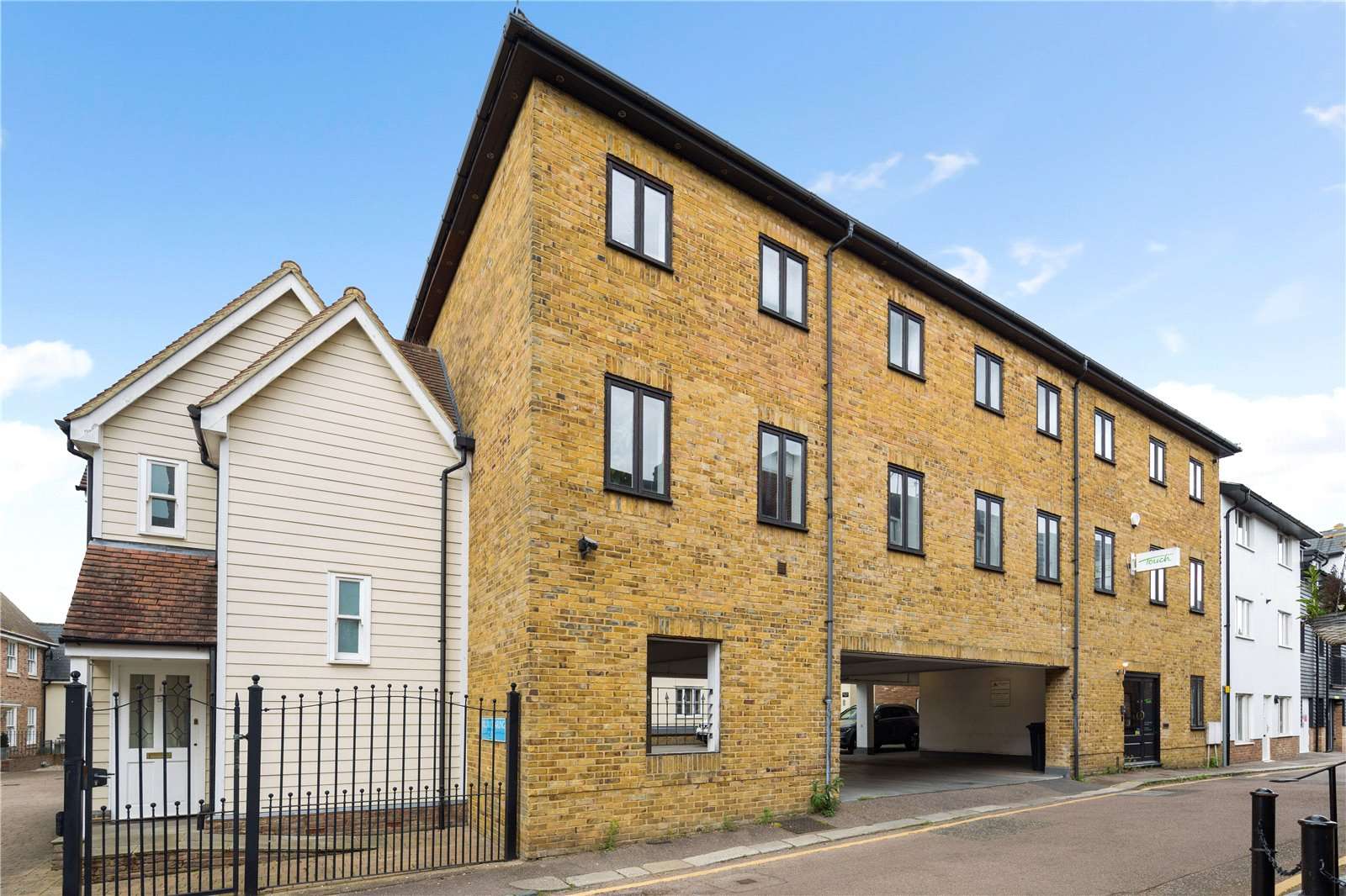 Basbow Lane, Stortford, Hertfordshire, CM23 2TW New homes