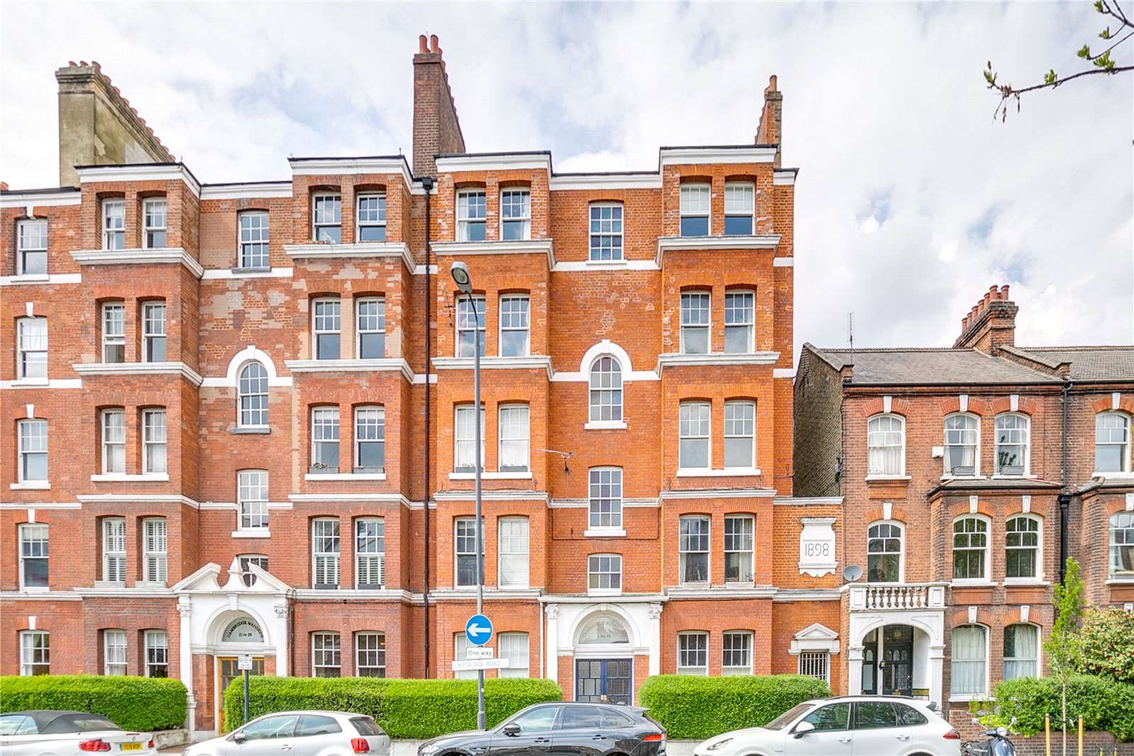 Cambridge Mansions, Cambridge Road, London, SW11 4RU Property for