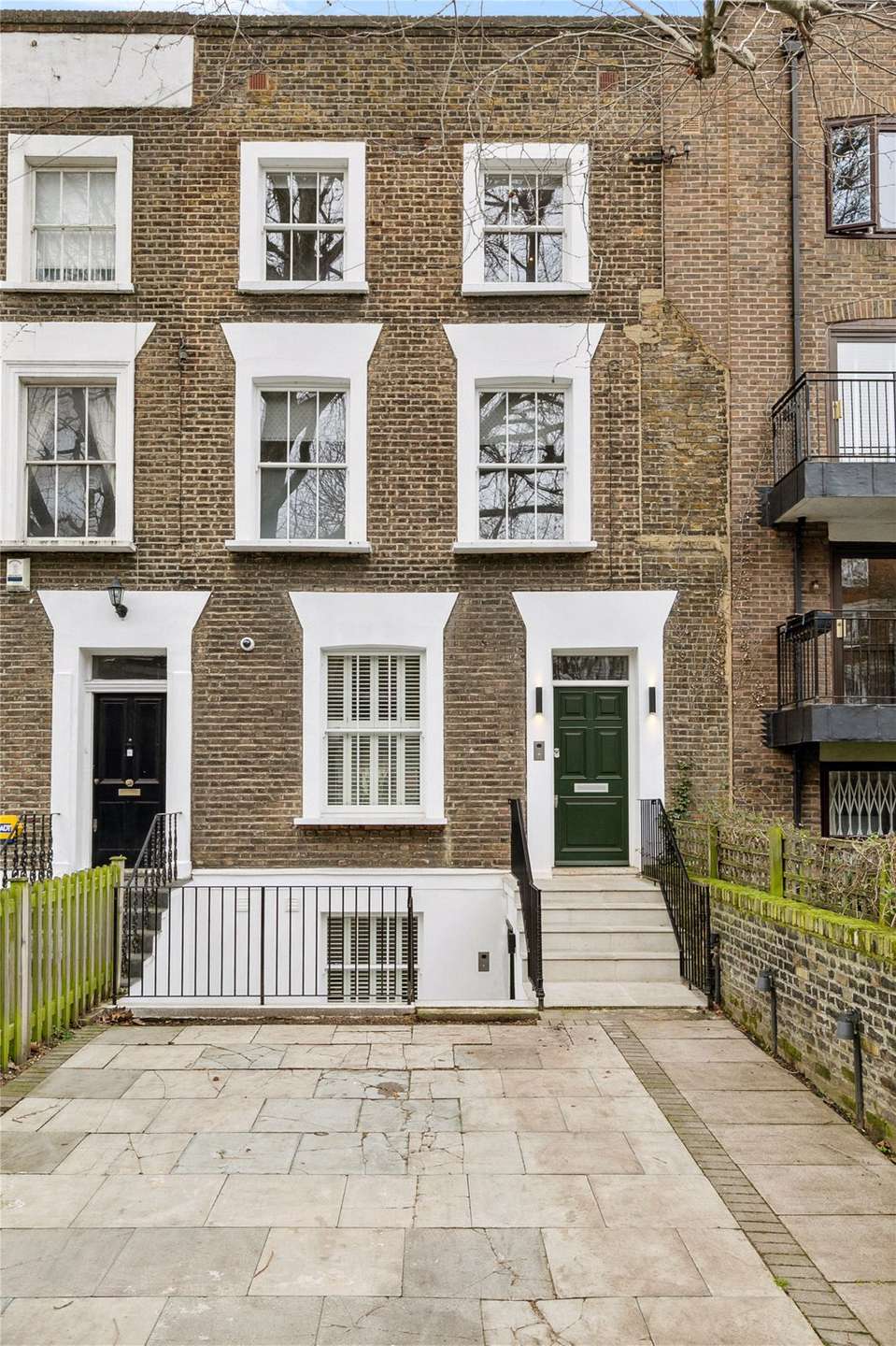 Westbridge Road, London, SW11 3PW Bất động sản để bán Savills