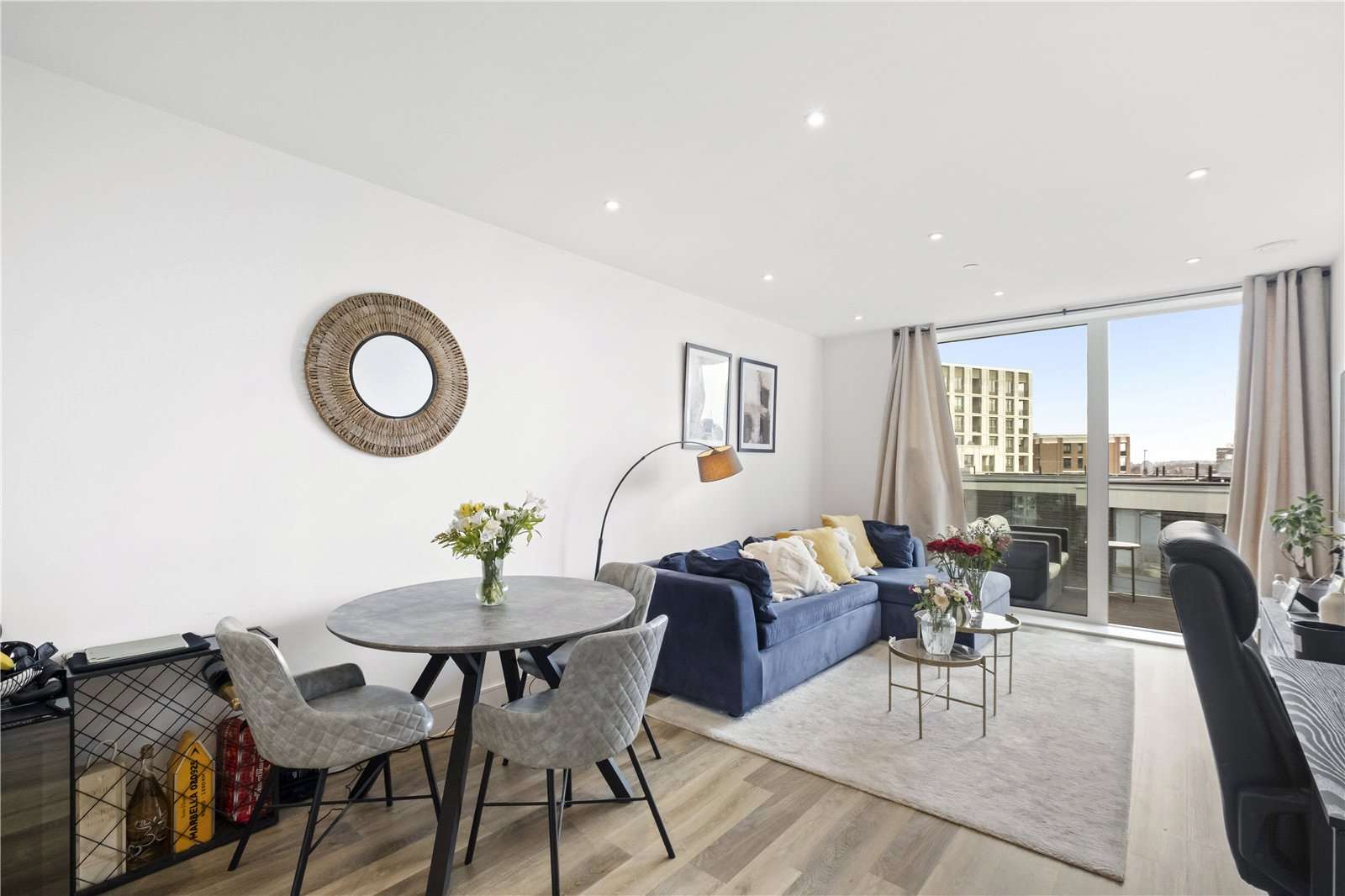 Bridges Court Road, London, SW11 3GS