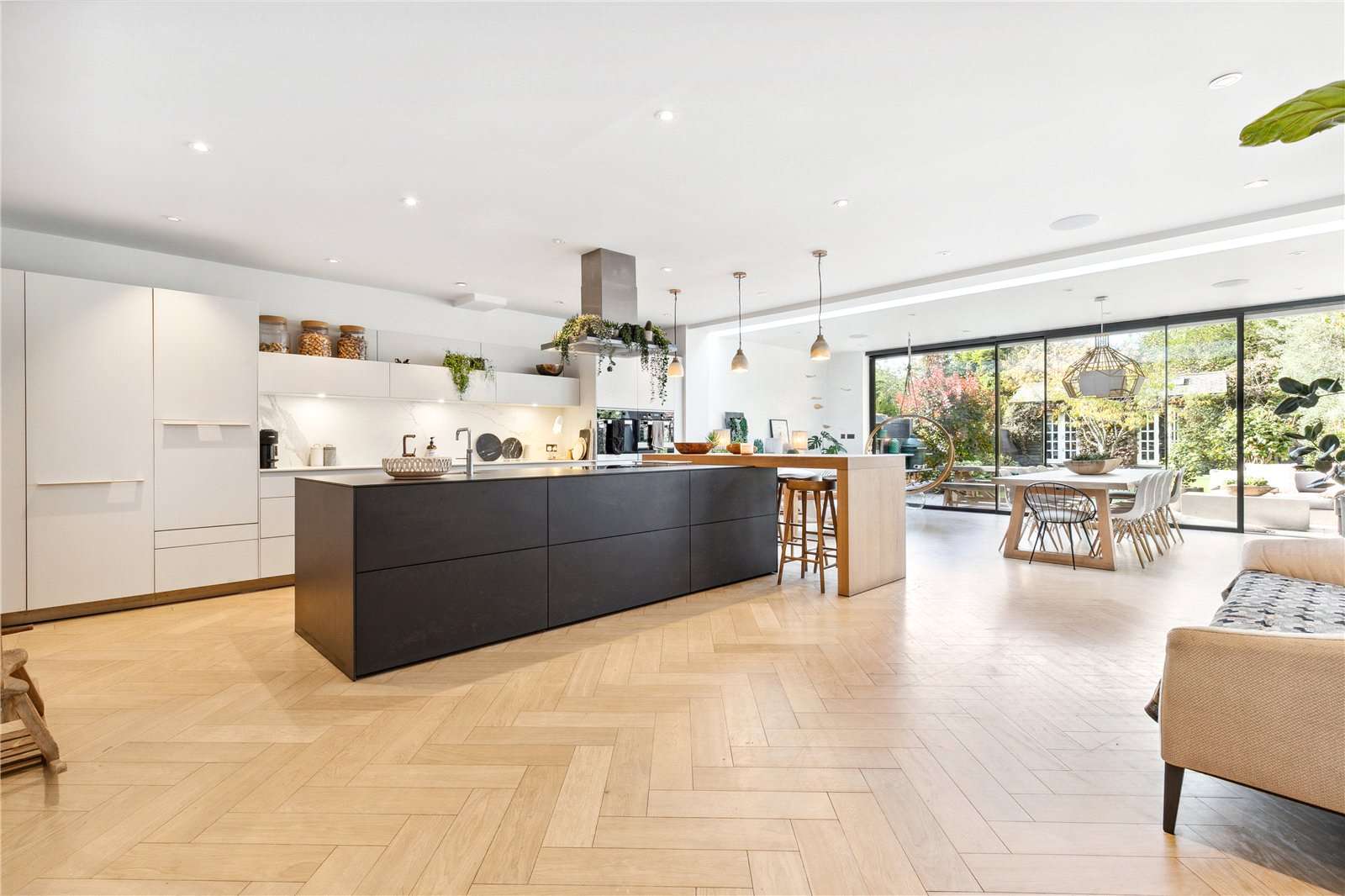 Parke Road, Barnes, London, SW13 9NJ | Property for sale | Savills