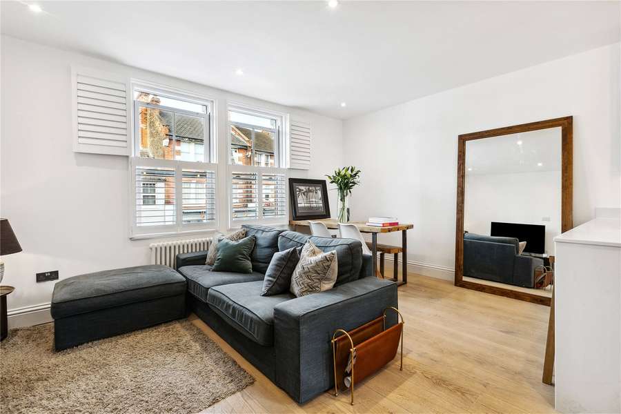 White Hart Lane, Barnes, London, SW13 0PX Bất động sản để bán Savills