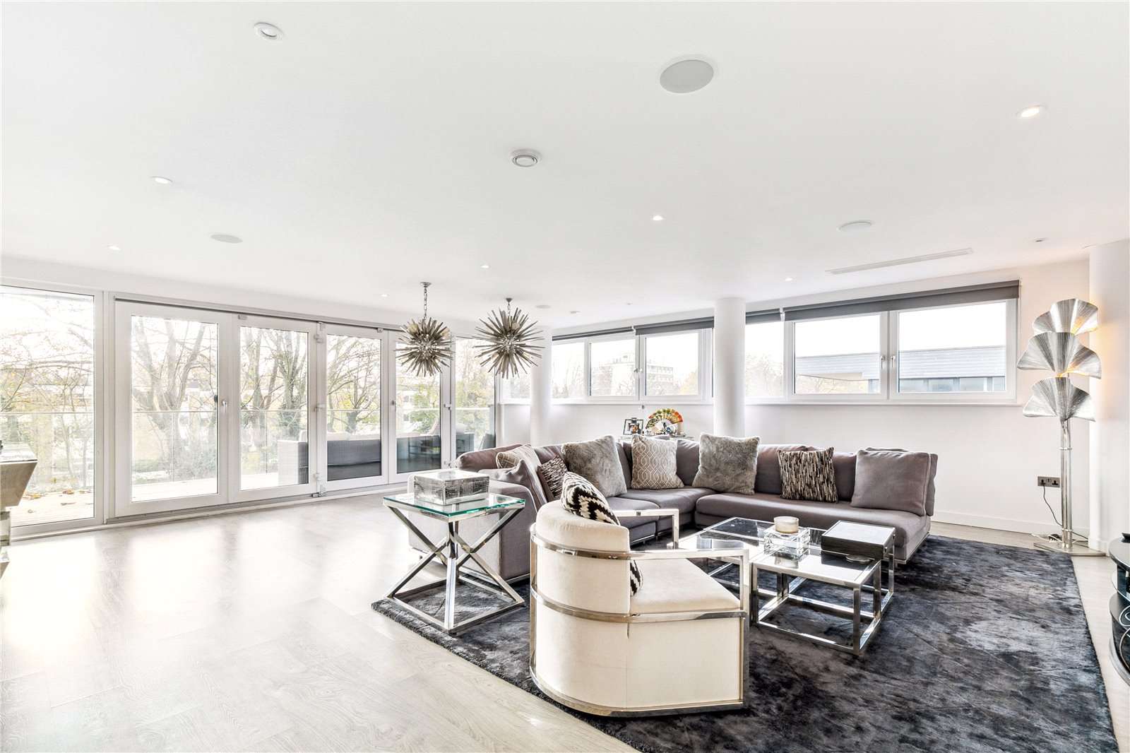 Halcyon Close, Barnes, London, SW13 0BE Property for sale Savills