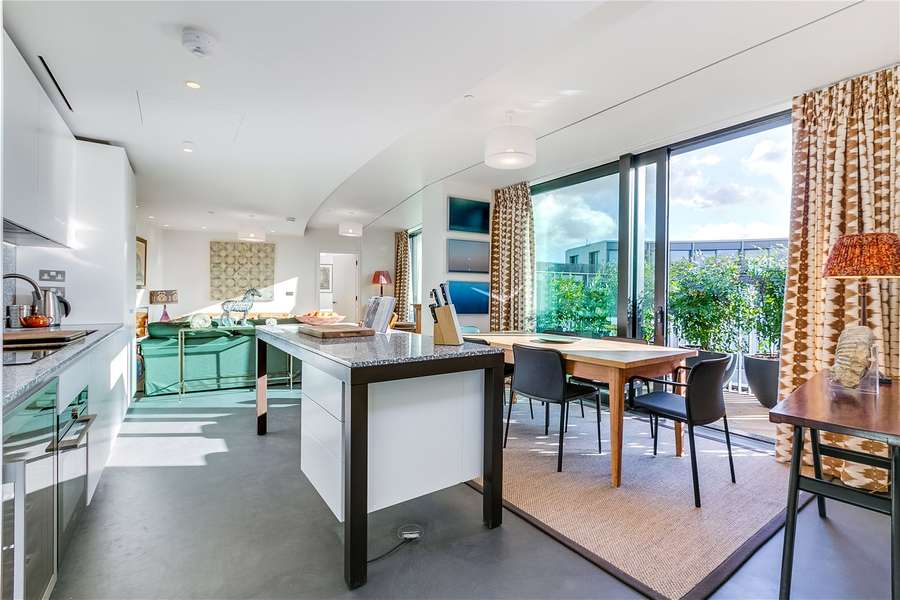 Savills Television Centre 101 Wood Lane London W12 7ft