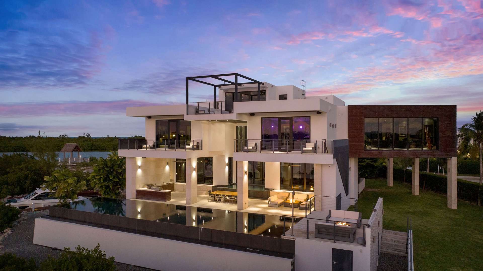 Serenity House, Lalique Peninsula Quay, Crystal Harbour, Cayman