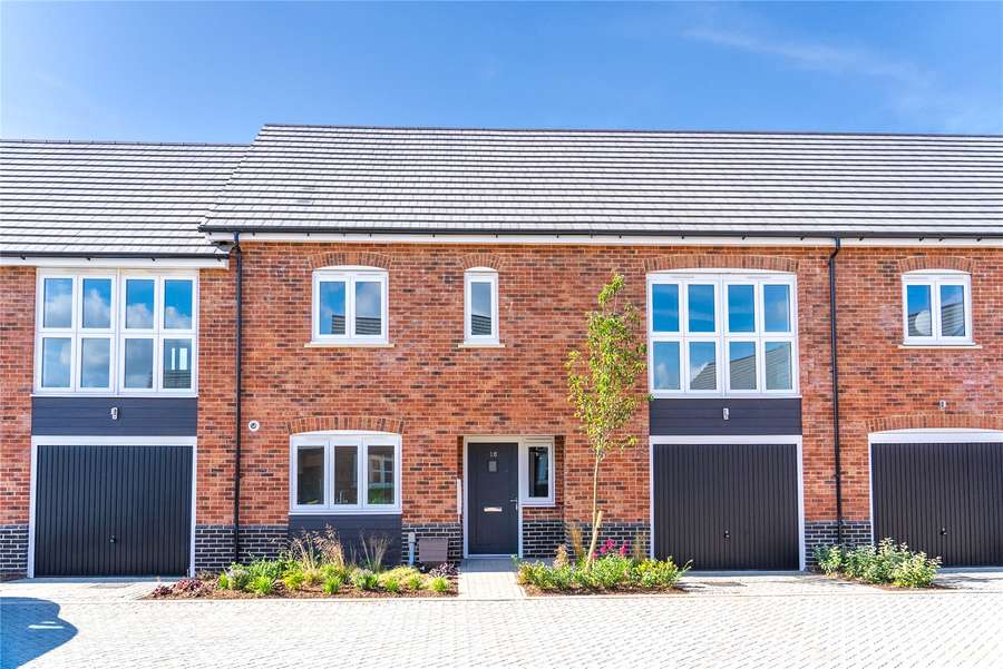 Chesterford Meadows, London Road, Great Chesterford, Essex, CB10 1QR