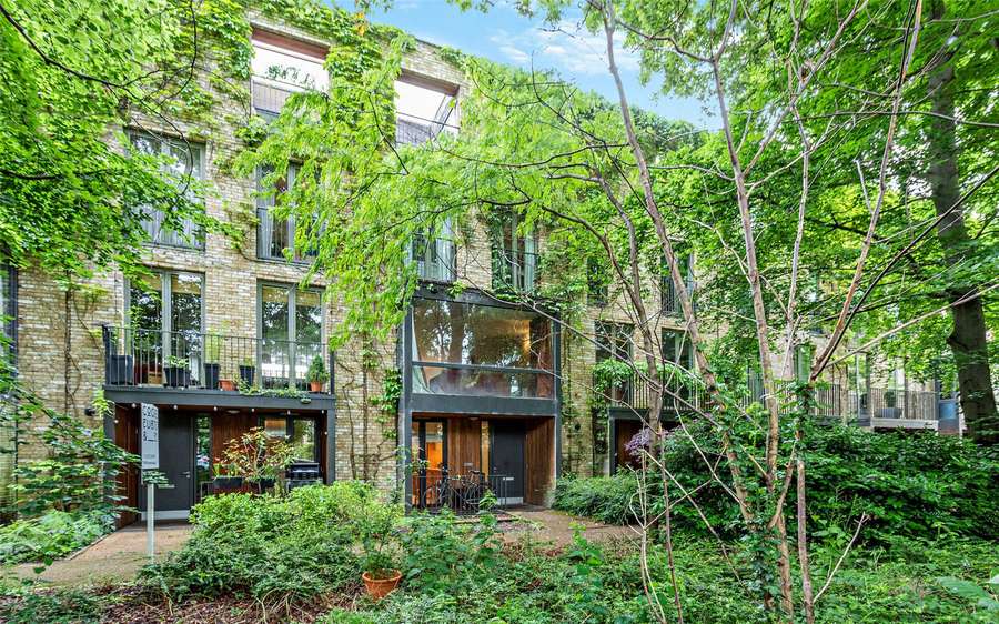 Aberdeen Avenue, Cambridge, Cambridgeshire, CB2 8DP Property to rent