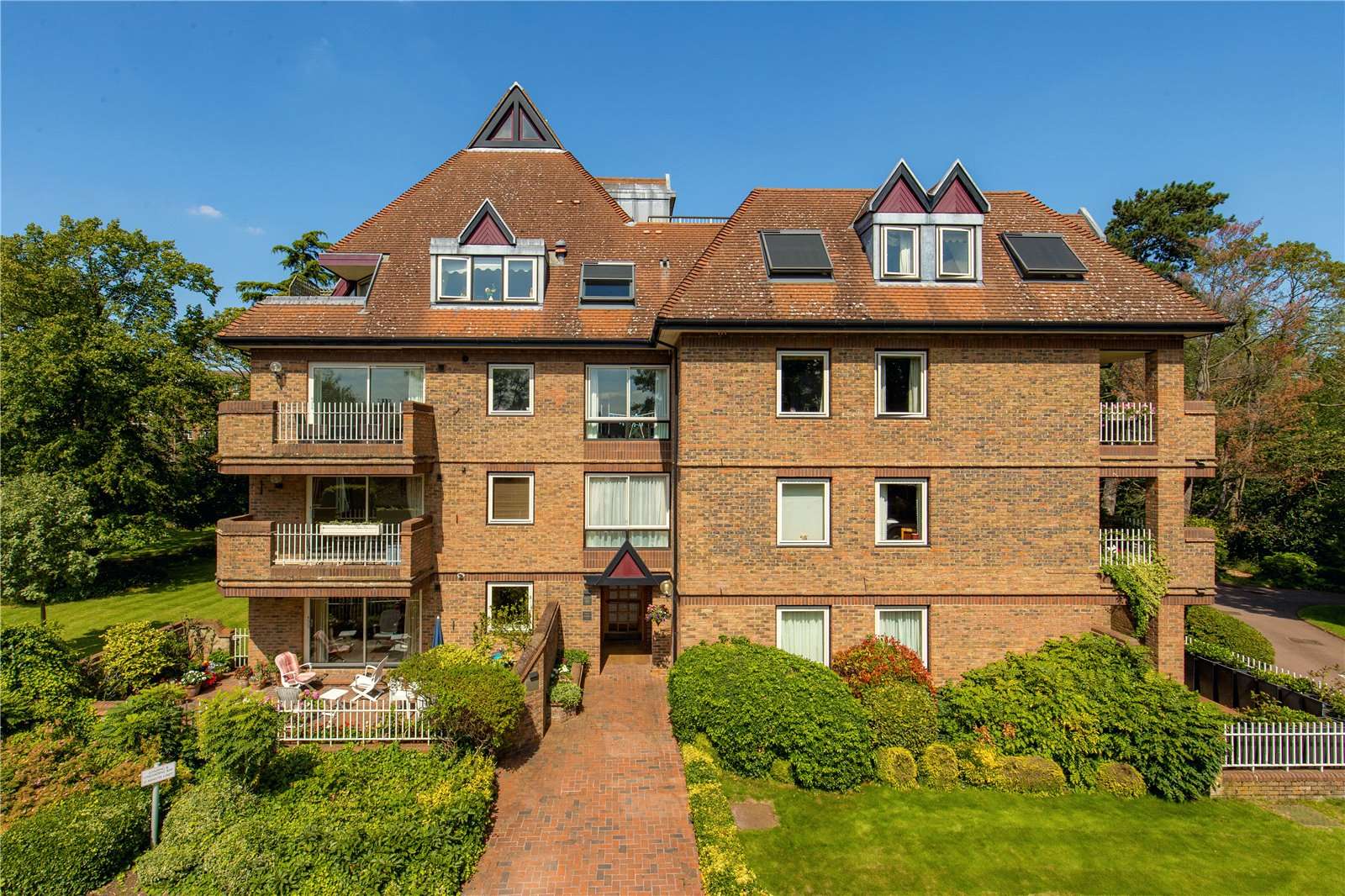 Grange Road, Cambridge, Cambridgeshire, CB3 9AP Property for sale