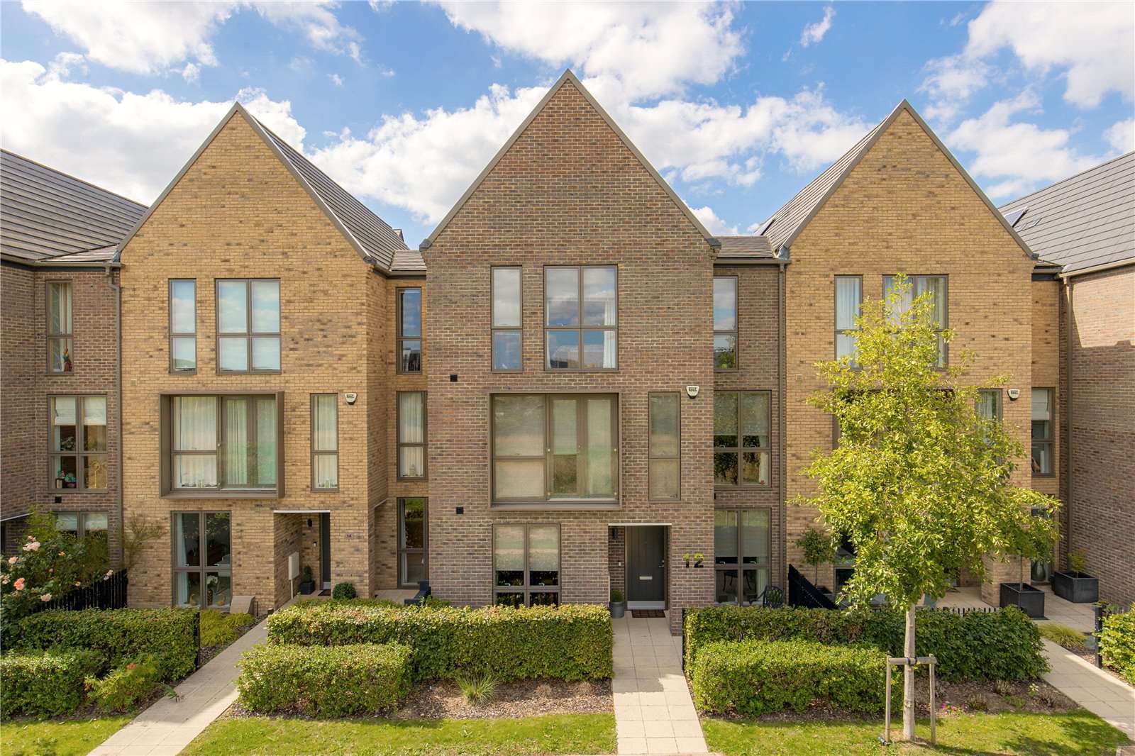 Pinnington Close, Trumpington, Cambridge, Cambridgeshire, CB2 9EY