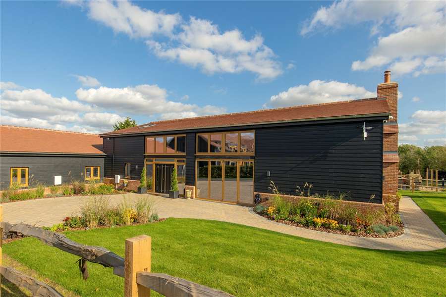 Toft Road, Bourn, Cambridge, Cambridgeshire, CB23 2TT Property for