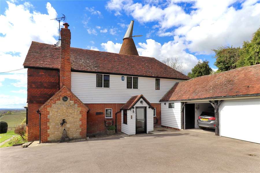 Linton Hill, Linton, Maidstone, Kent, ME17 4AP Property for sale