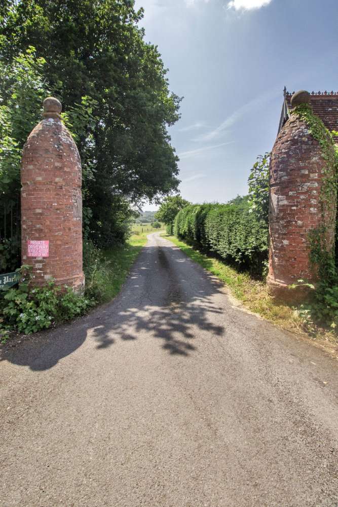 Ingleden Park, Michaels, Tenterden, Kent, TN30 6SL Property