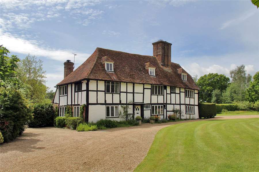 Savills Headcorn Road Biddenden Ashford Kent Tn27 8jn