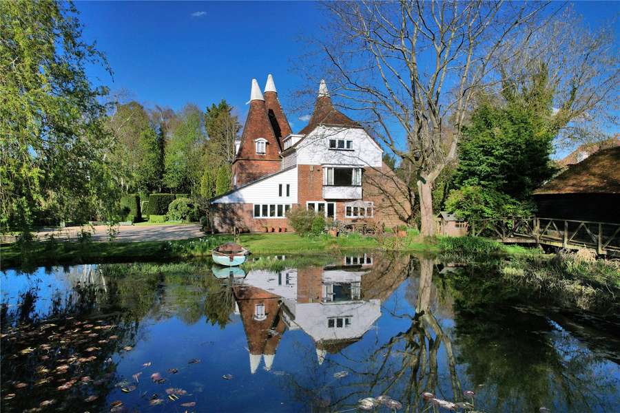 Park Farm, Salehurst, Robertsbridge, East Sussex, TN32 5NG Property