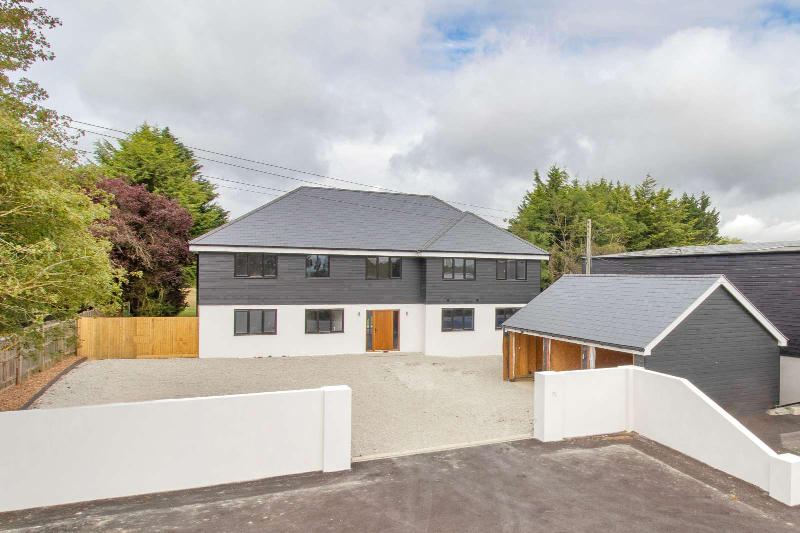 Headcorn Road, Biddenden, Ashford, Kent, TN27 8JY Property for sale