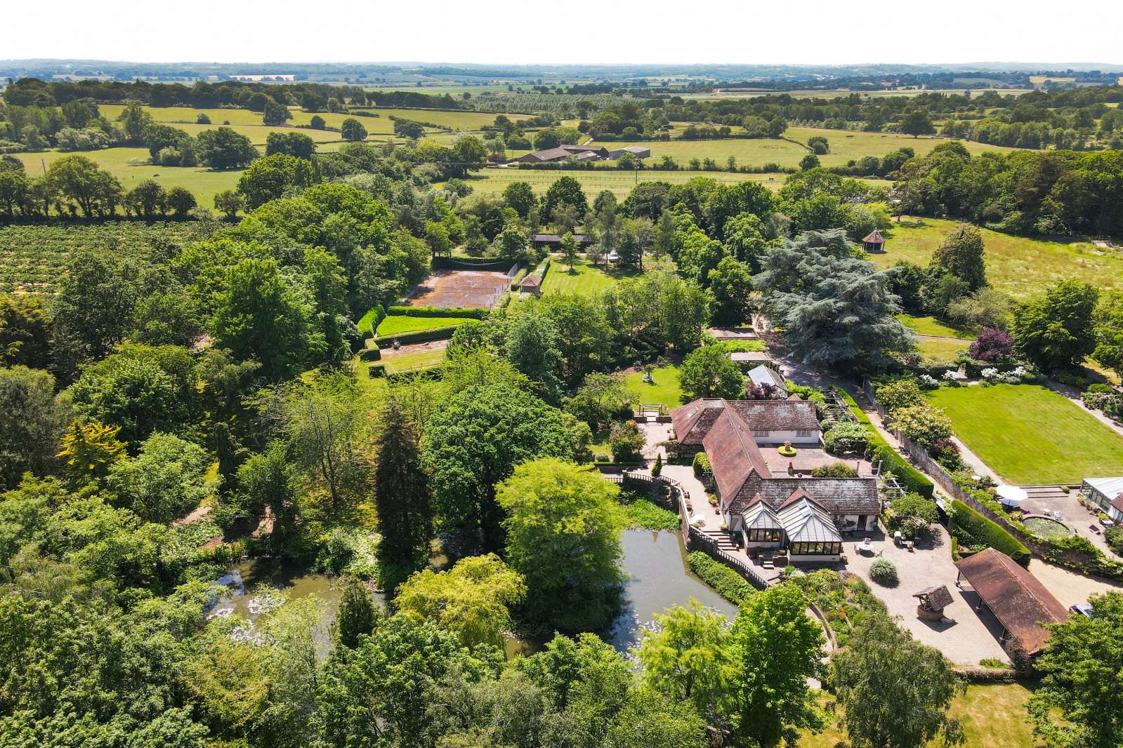 Freizingham Lane, Rolvenden Layne, Cranbrook, Kent, TN17 4PT Property