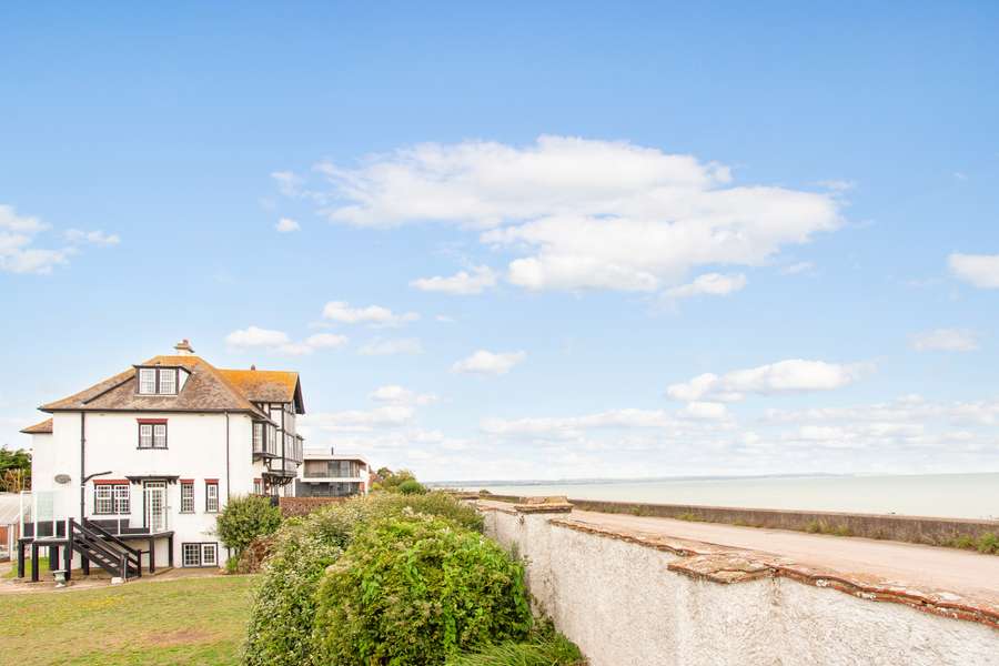 Coast Road, Littlestone, New Romney, Kent, TN28 8QZ Property for sale