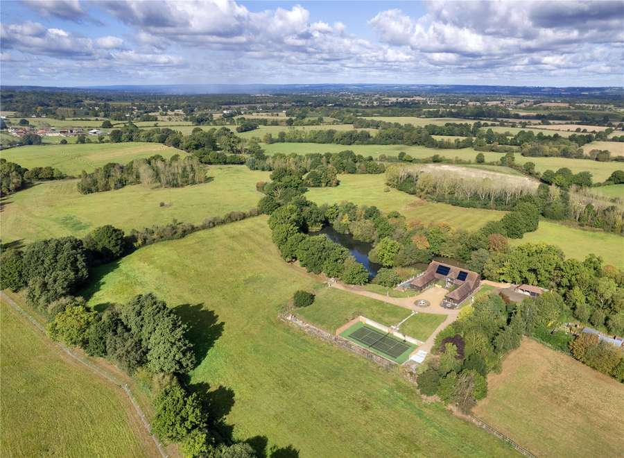 Cranbrook Road, Frittenden, Cranbrook, Kent, TN17 2BP Property for