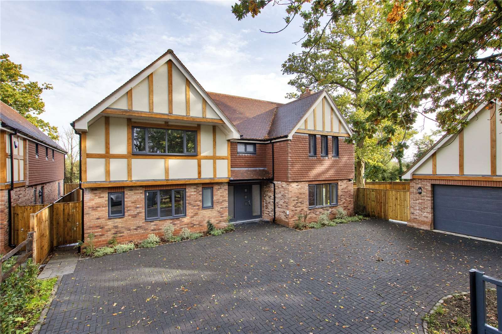 Claygate Road, Collier Street, Yalding, Maidstone, ME18 6FJ New homes