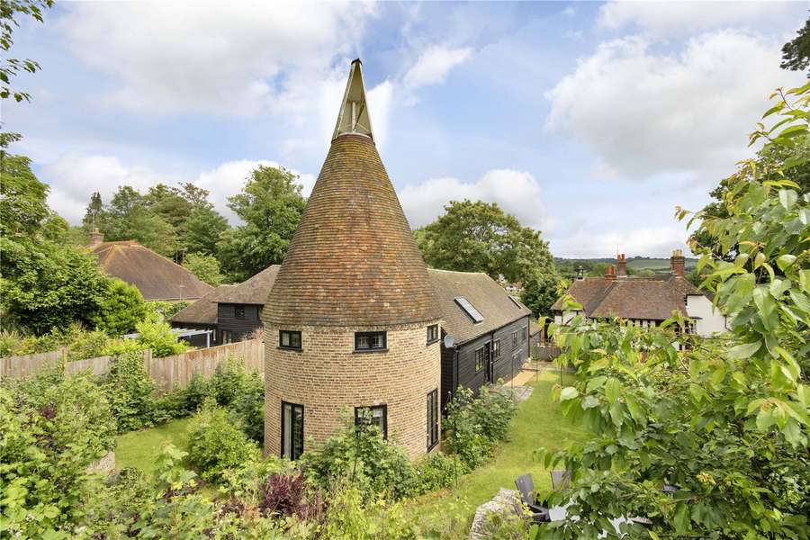 The Green, Bearsted, Maidstone, Kent, ME14 4ED Property for sale