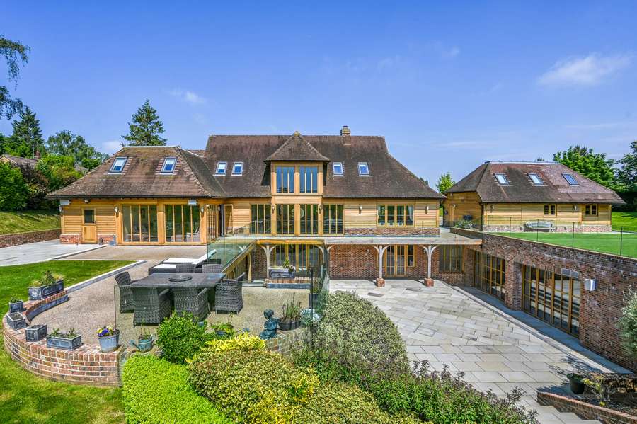 Hazel Street, Stockbury, Sittingbourne, Kent, ME9 7SB Property for