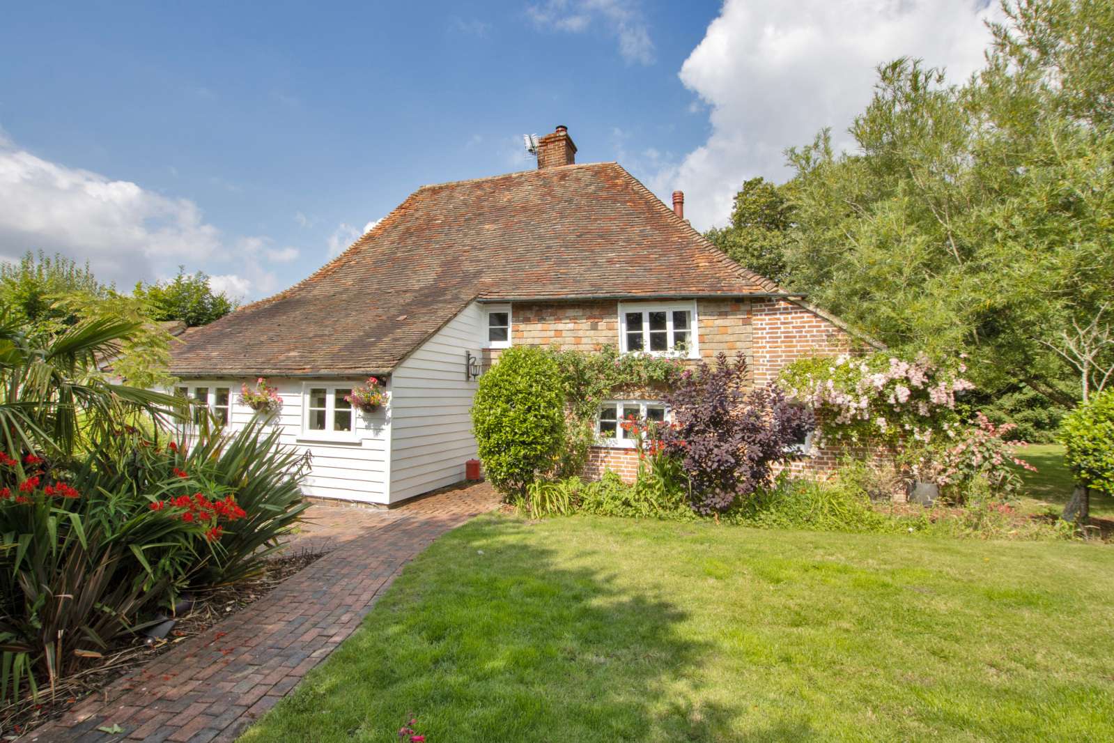 Plumpton Road, Brook, Ashford, Kent, TN25 5PS Property for sale Savills