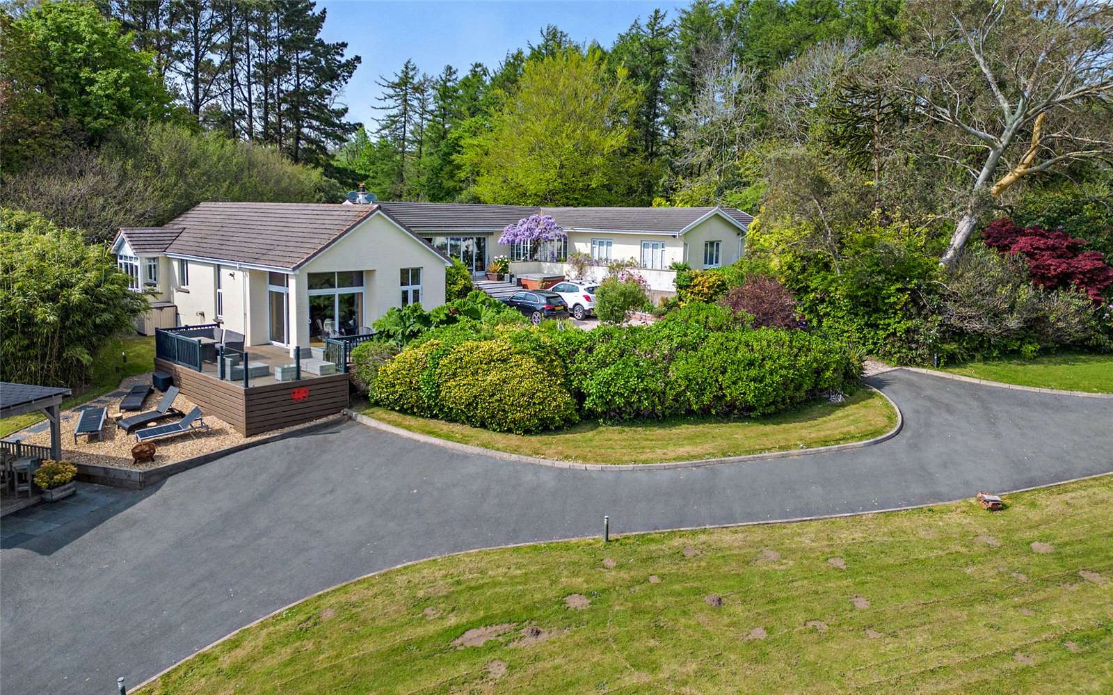 A Tenby Treasure: Countryside Living in Pembrokeshire 1