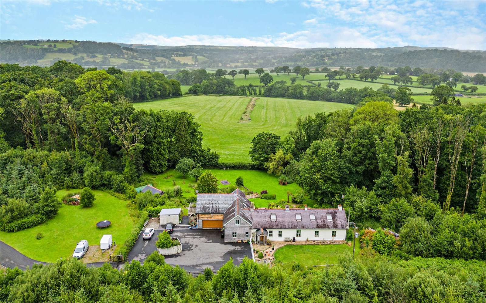 Golden Grove, Nr Llandeilo, Carmarthenshire, SA32 8NL Property for