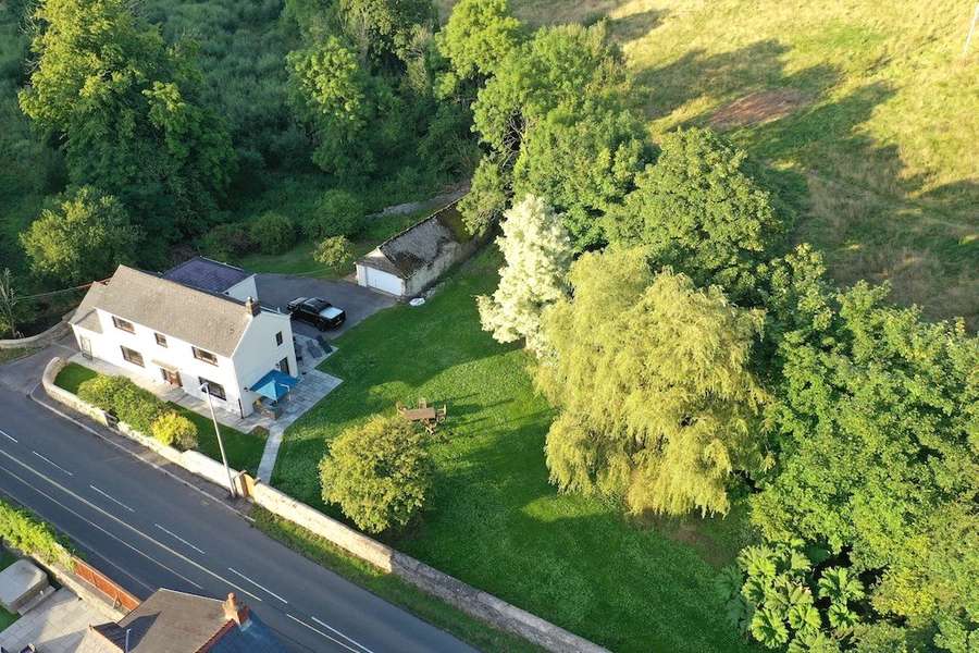 Trevaughan, Carmarthen, Carmartheshire, SA31 3QL Property for sale