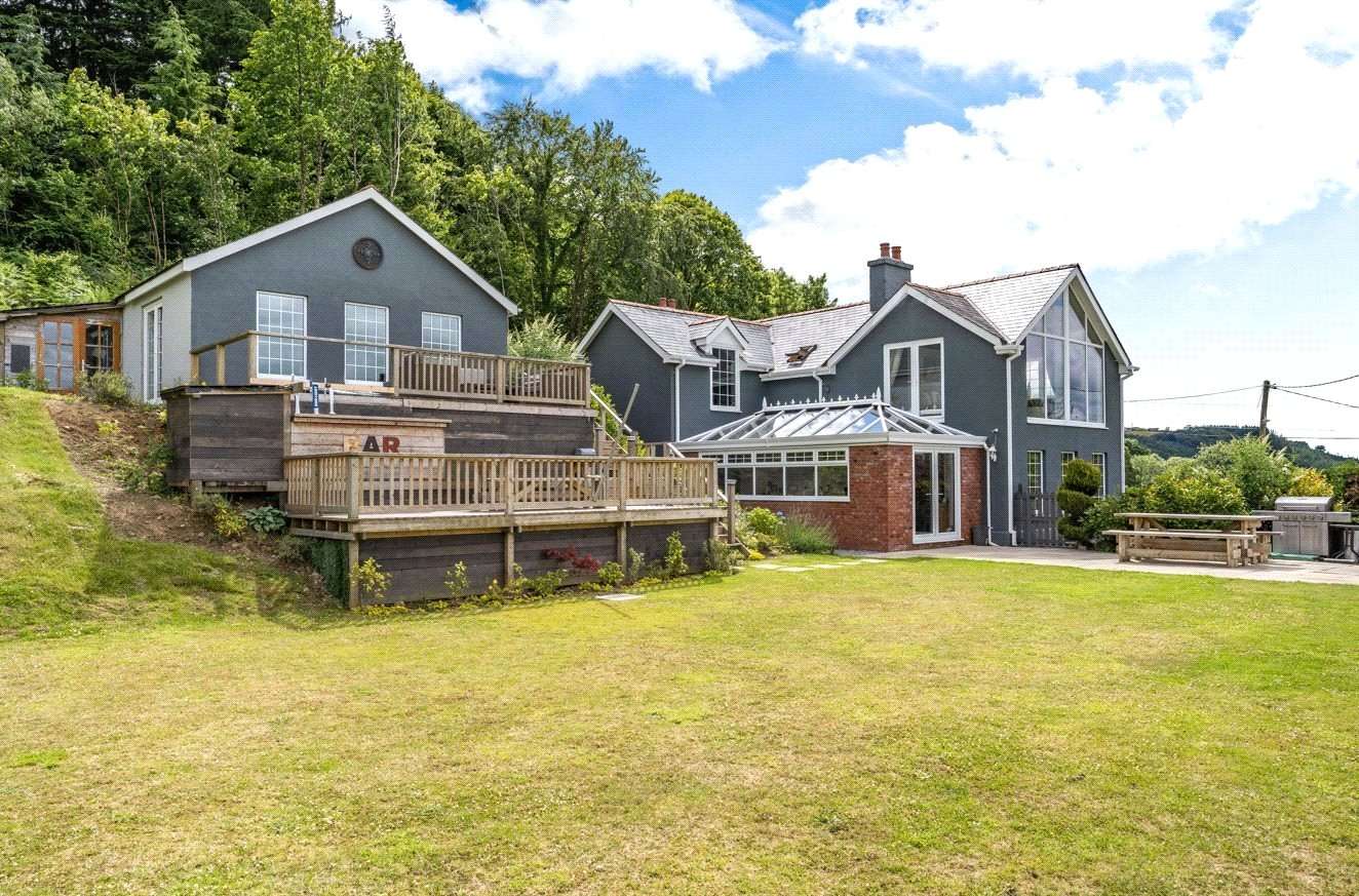 Llanarthney, Nr Llandeilo, Carmarthen, Carmarthenshire, SA32 8JP