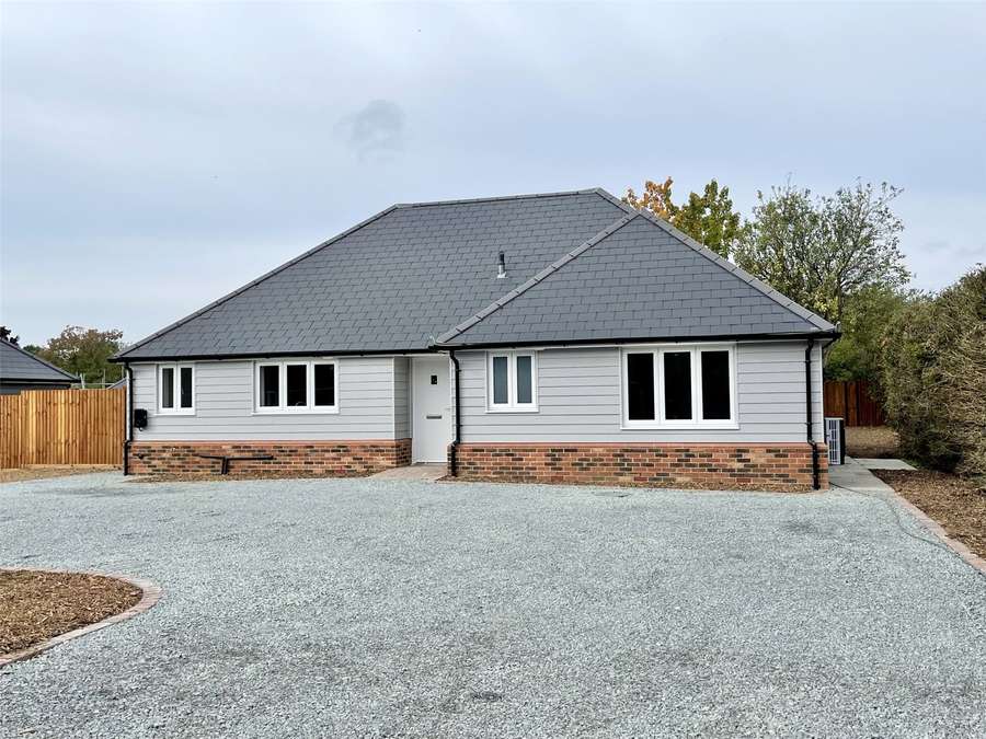 Stoney Hills, BurnhamonCrouch, Essex, CM0 8QA New homes for sale