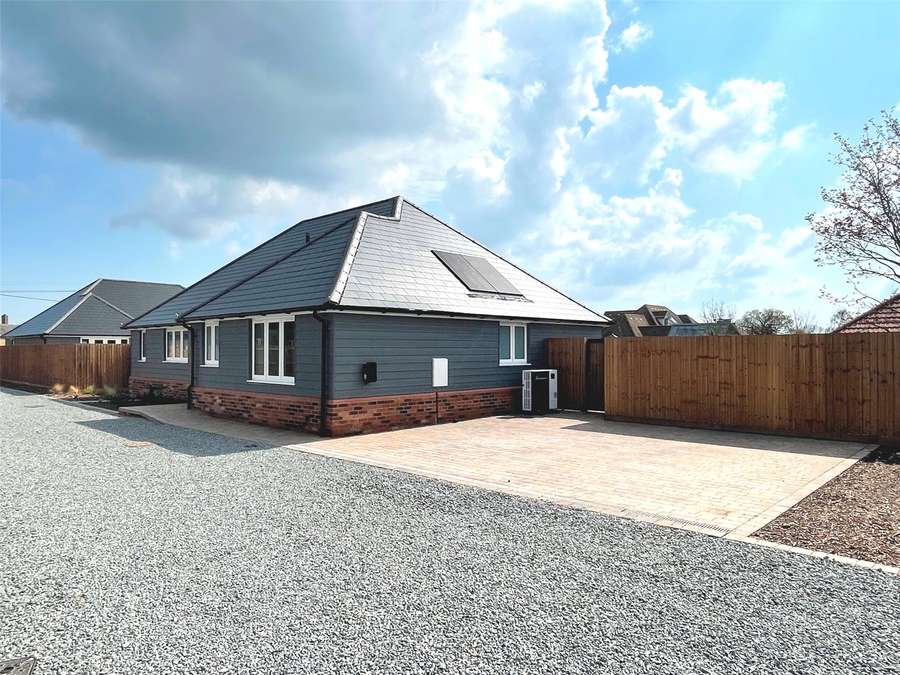 Stoney Hills, BurnhamonCrouch, Essex, CM0 8QA New homes for sale