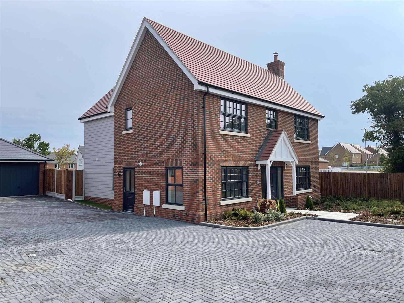 Woodside Place, Dry Street, Langdon Hills, Basildon, SS16 5NG 販売のための