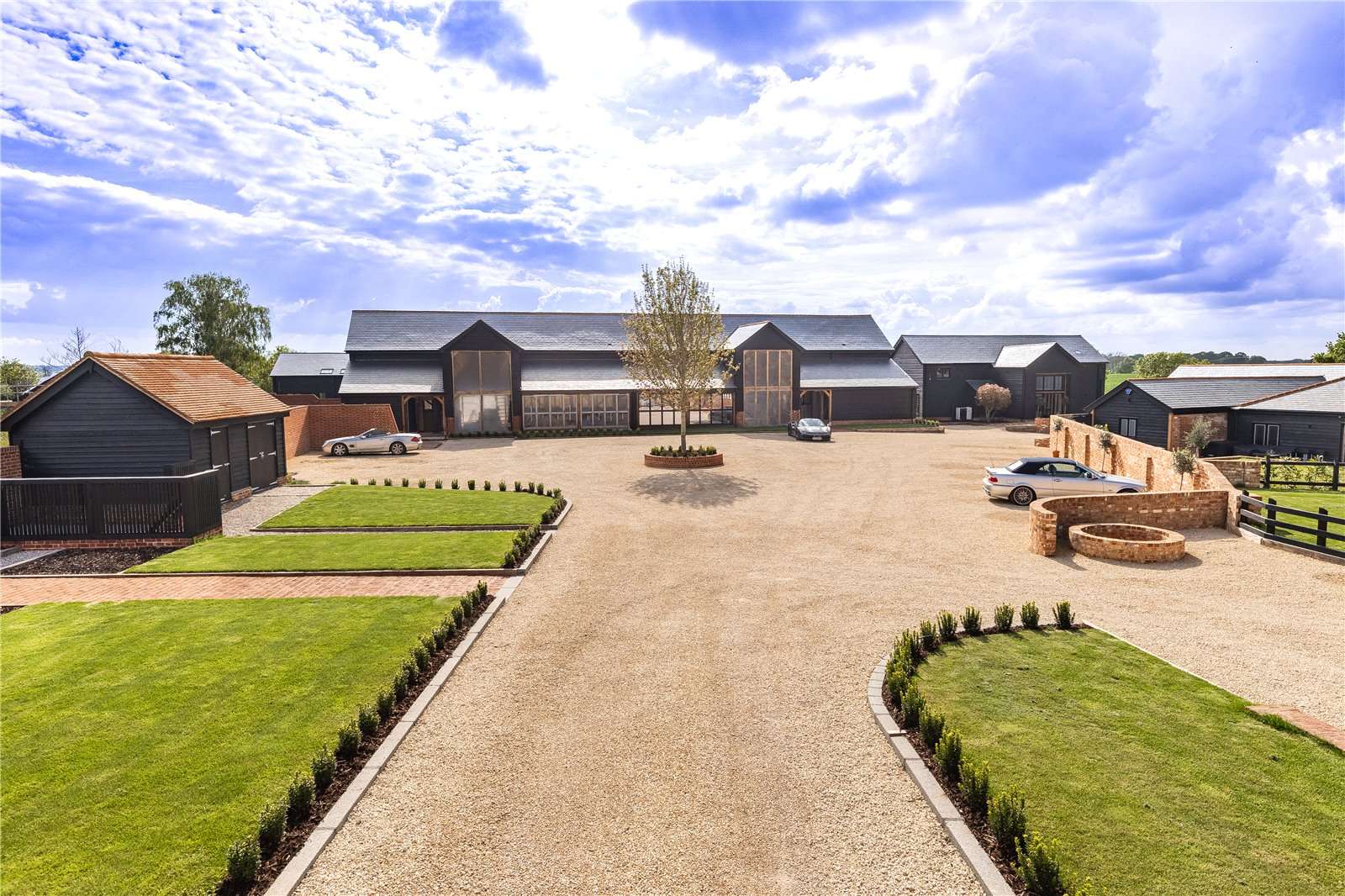 Kilnfield Barns, Woodhall Hill, Chignal St James, Chelmsford, Essex