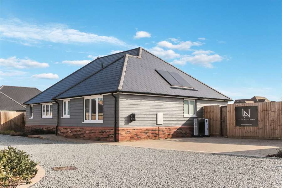 Stoney Hills, BurnhamonCrouch, Essex, CM0 8QA New homes for sale