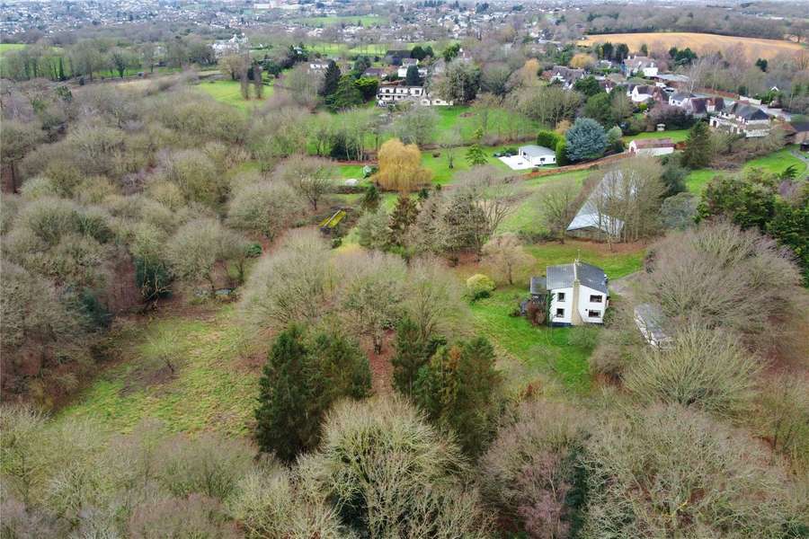 High Road, Hockley, Essex, SS5 4SZ Property for sale Savills