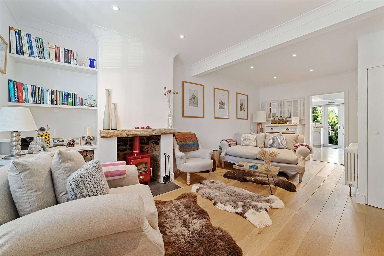 Savills Primrose Hill, Chelmsford, CM1 2RH คุณสมบัติ รอขาย