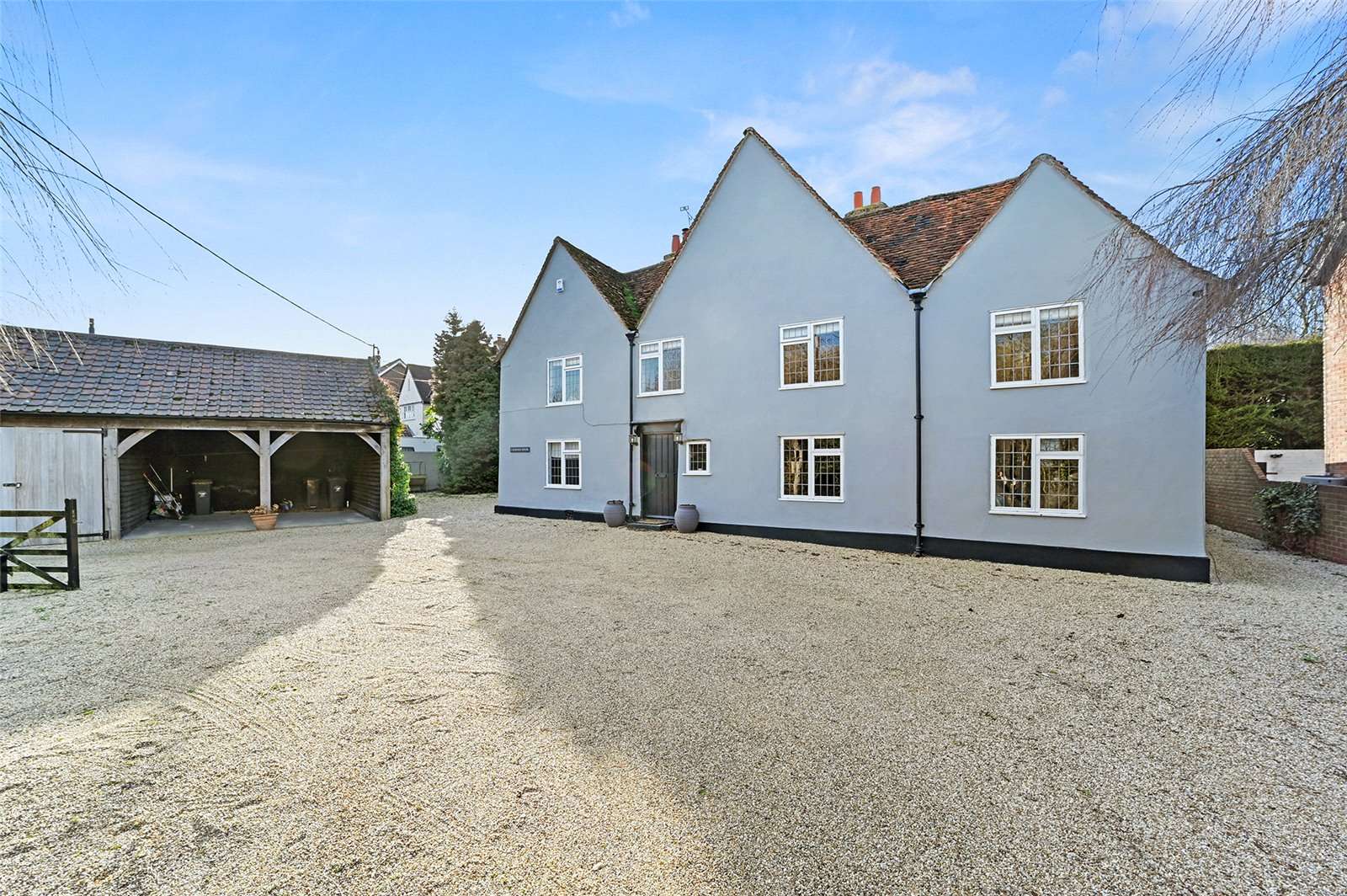 Savills Chelmsford Road, Causeway End, Felsted, Essex, CM6 3LS