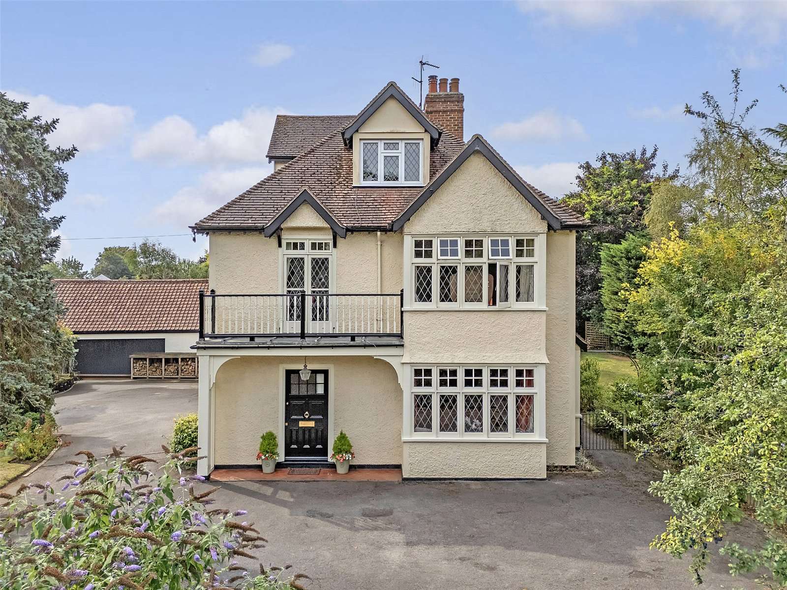 Ongar Road, Fyfield, Ongar, Essex, CM5 0RB | Property for sale | Savills