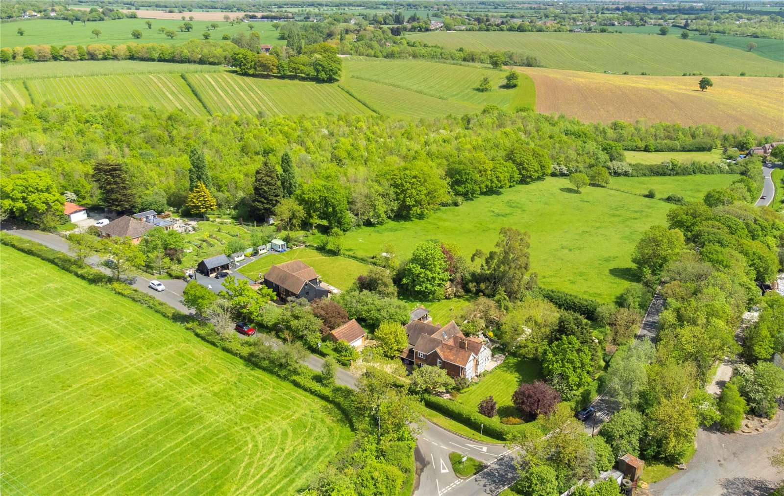 Creephedge Lane, East Hanningfield, Chelmsford, Essex, CM3 8BP