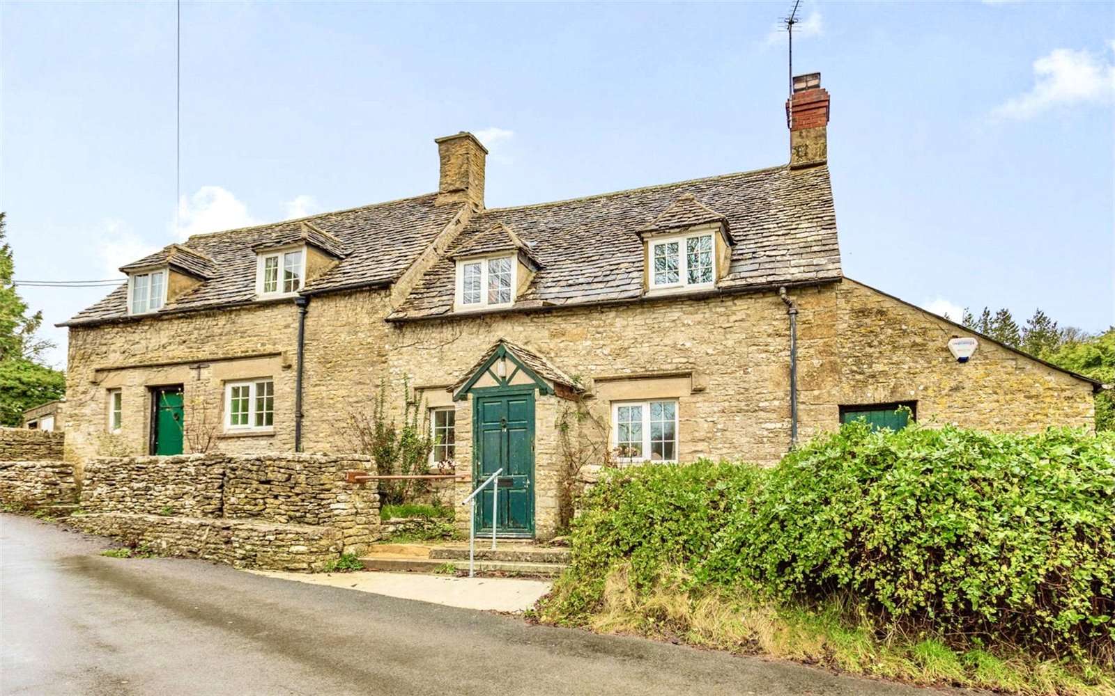 Lane, Woodmancote, Cirencester, Gloucestershire, GL7 7EG