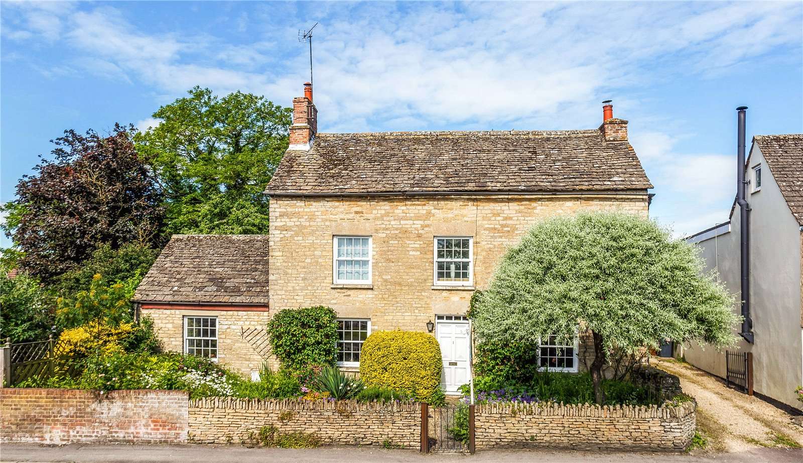 High Street, Cricklade, Swindon, Wiltshire, SN6 6AP Property for sale