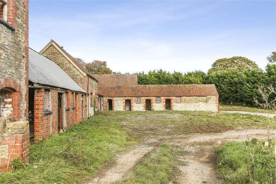 Savills Norton Manor Norton Malmesbury Wiltshire Sn16 0jn プロパティ 販売
