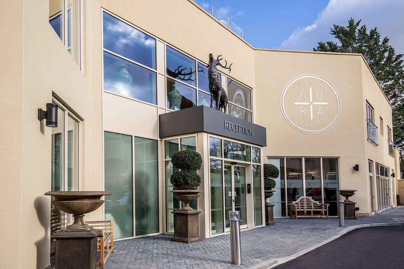 Stratton Court, Gloucester Road, Cirencester, Gloucestershire, GL7 2LA