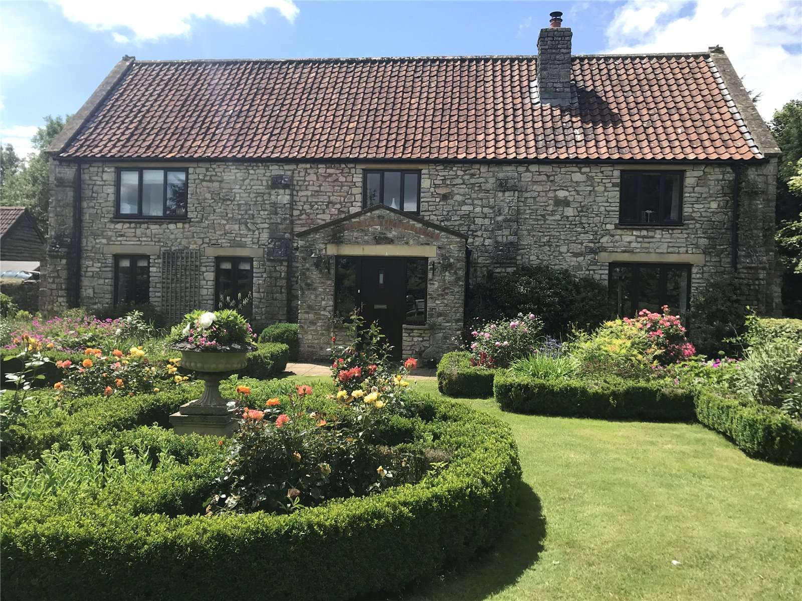 Church Road, Norton Malreward, Bristol, BS39 4EX คุณสมบัติ รอขาย